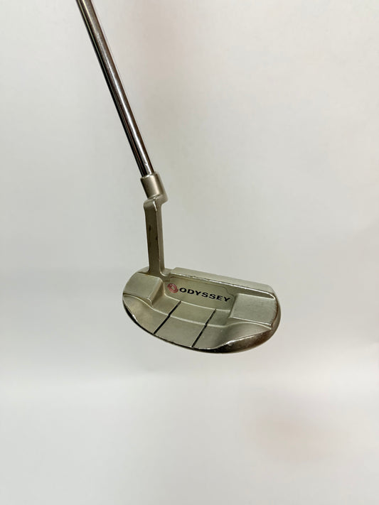 Odyssey white hot #7 32.5” Putter